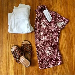 G by Giuliana blouse. Silky polyester material.